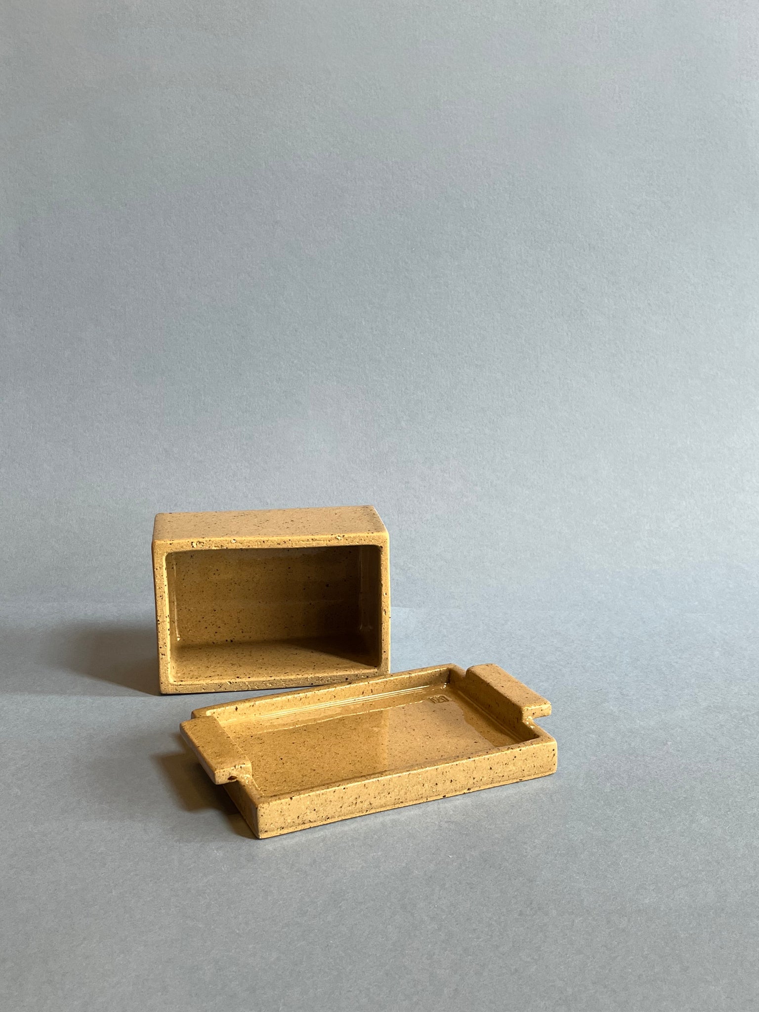 Seconds Butter Dish in Onepū